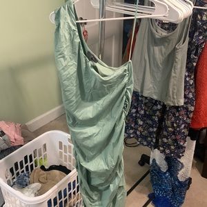Green bodycon dress
